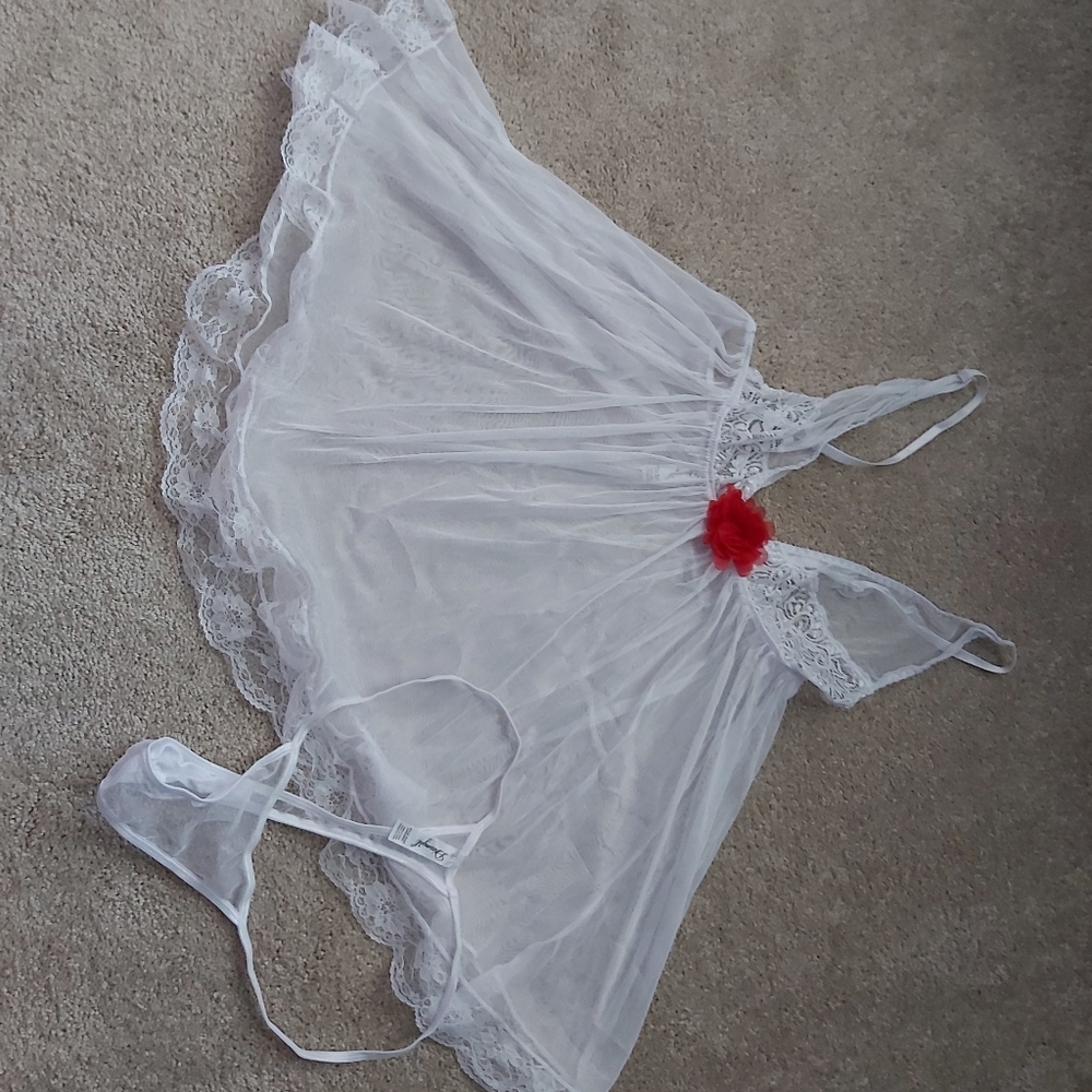 White Lingerie set, NWOT